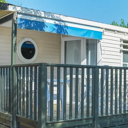 Spacious Mobile With Garden Malgrat de Mar