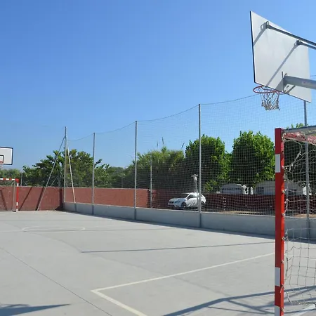 Spacious Mobile With Garden * Malgrat de Mar