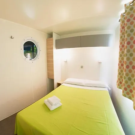 Spacious Mobile With Garden *